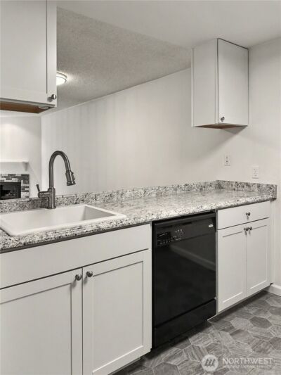 10501 8th Avenue NE #128, Seattle, WA 98125 - Photo 14