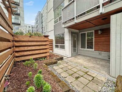 10501 8th Avenue NE #128, Seattle, WA 98125 - Photo 2