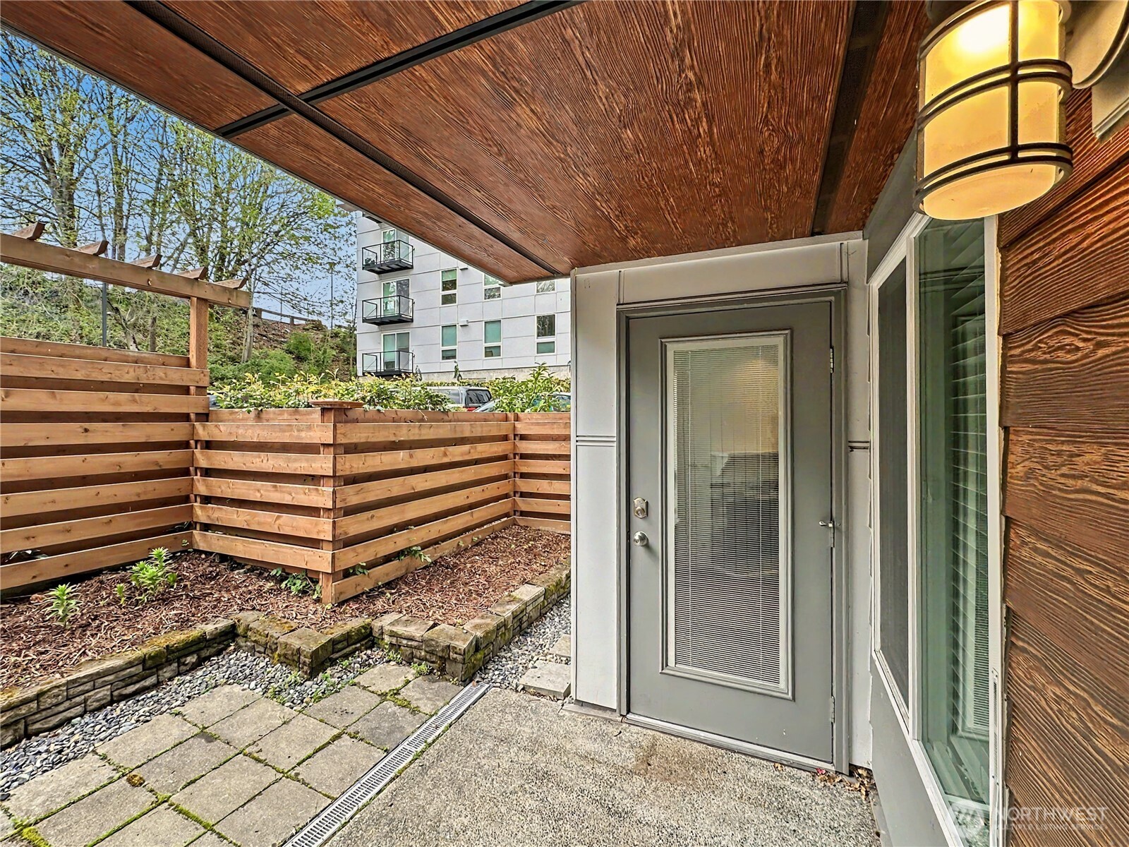 10501 8th Avenue NE #128, Seattle, WA 98125