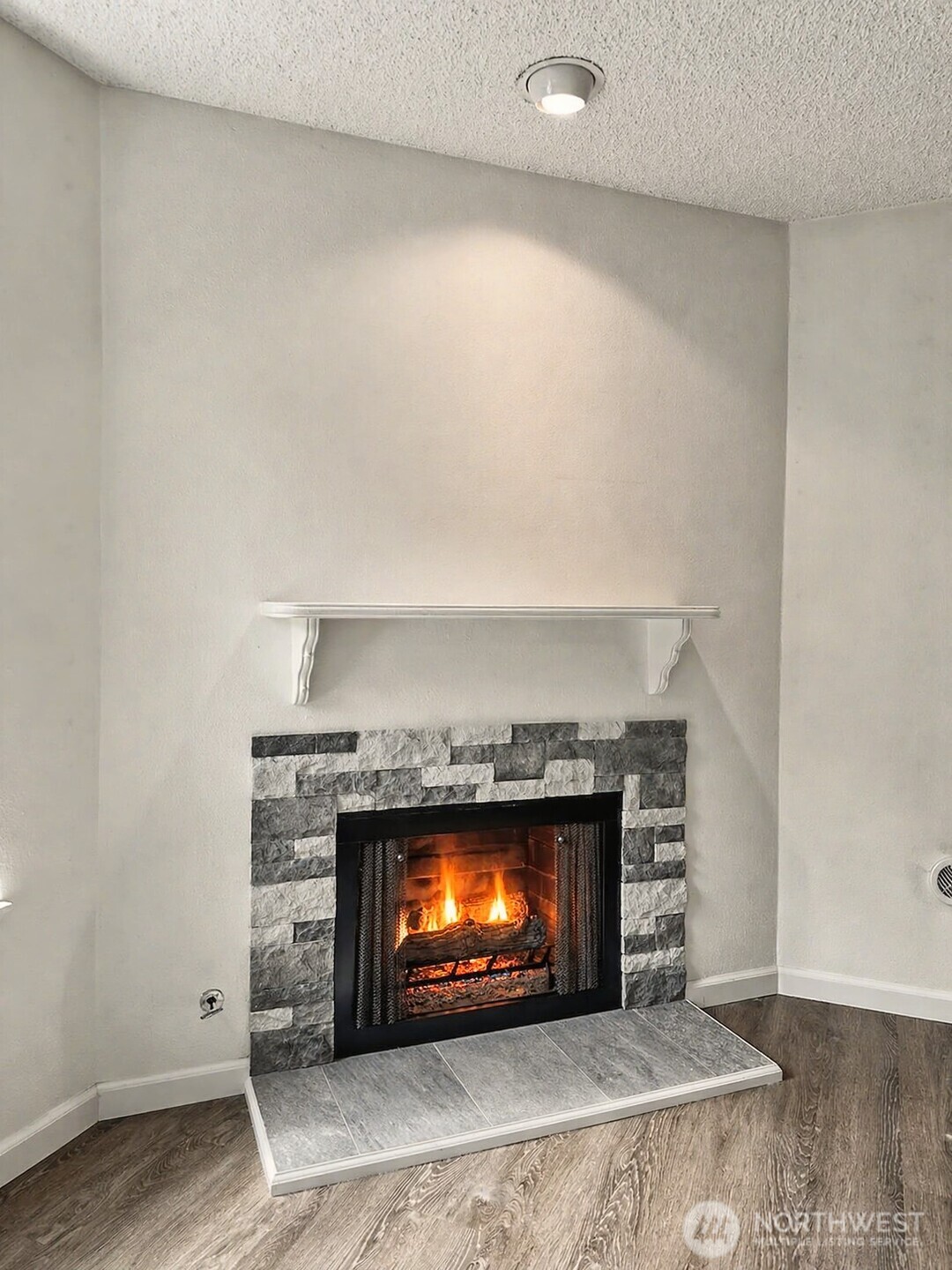 10501 8th Avenue NE #128, Seattle, WA 98125