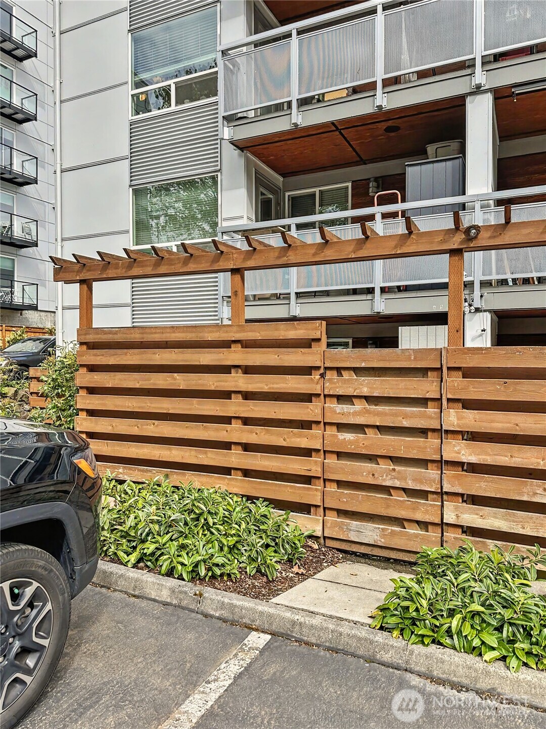 10501 8th Avenue NE #128, Seattle, WA 98125