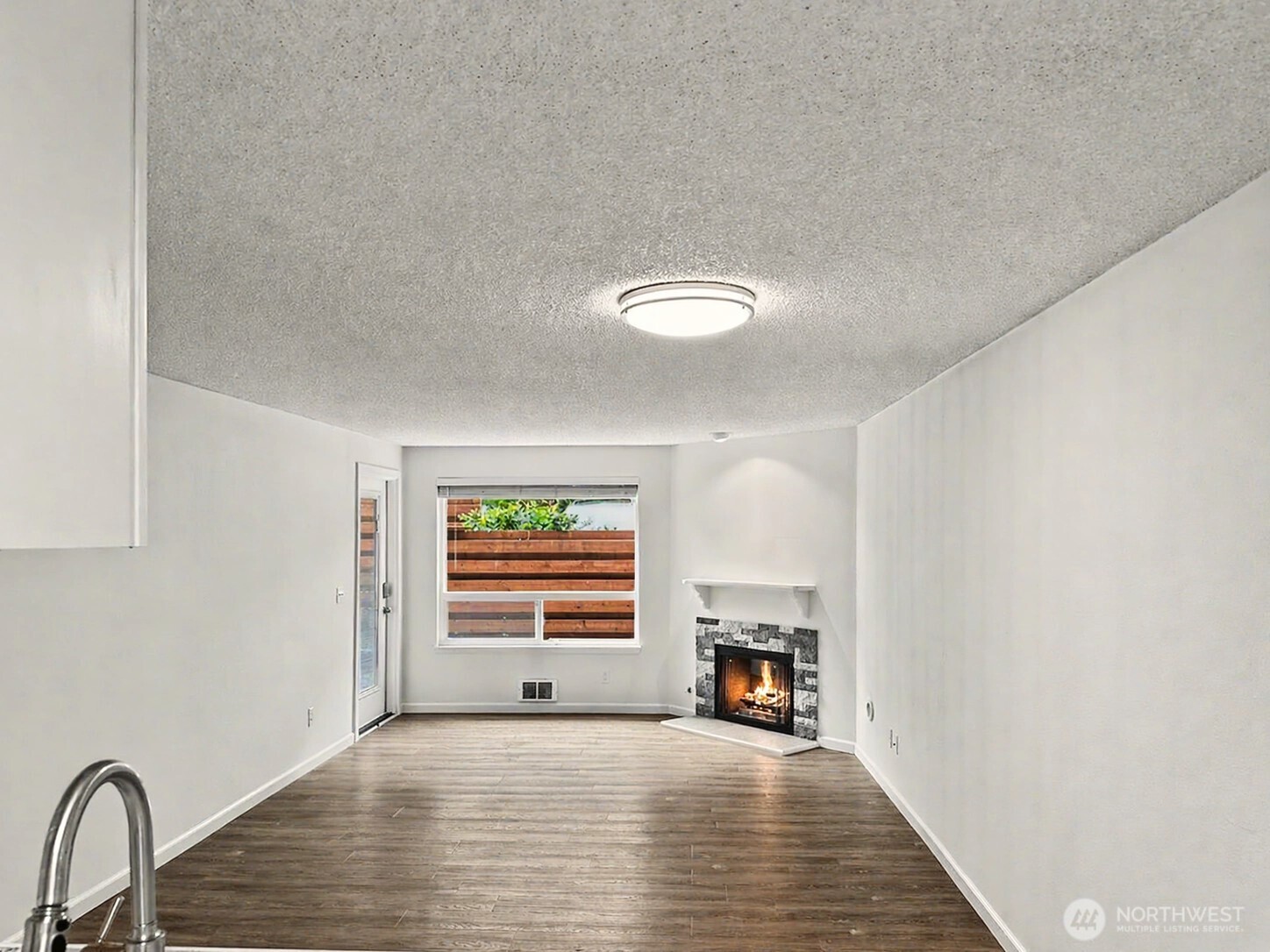 10501 8th Avenue NE #128, Seattle, WA 98125