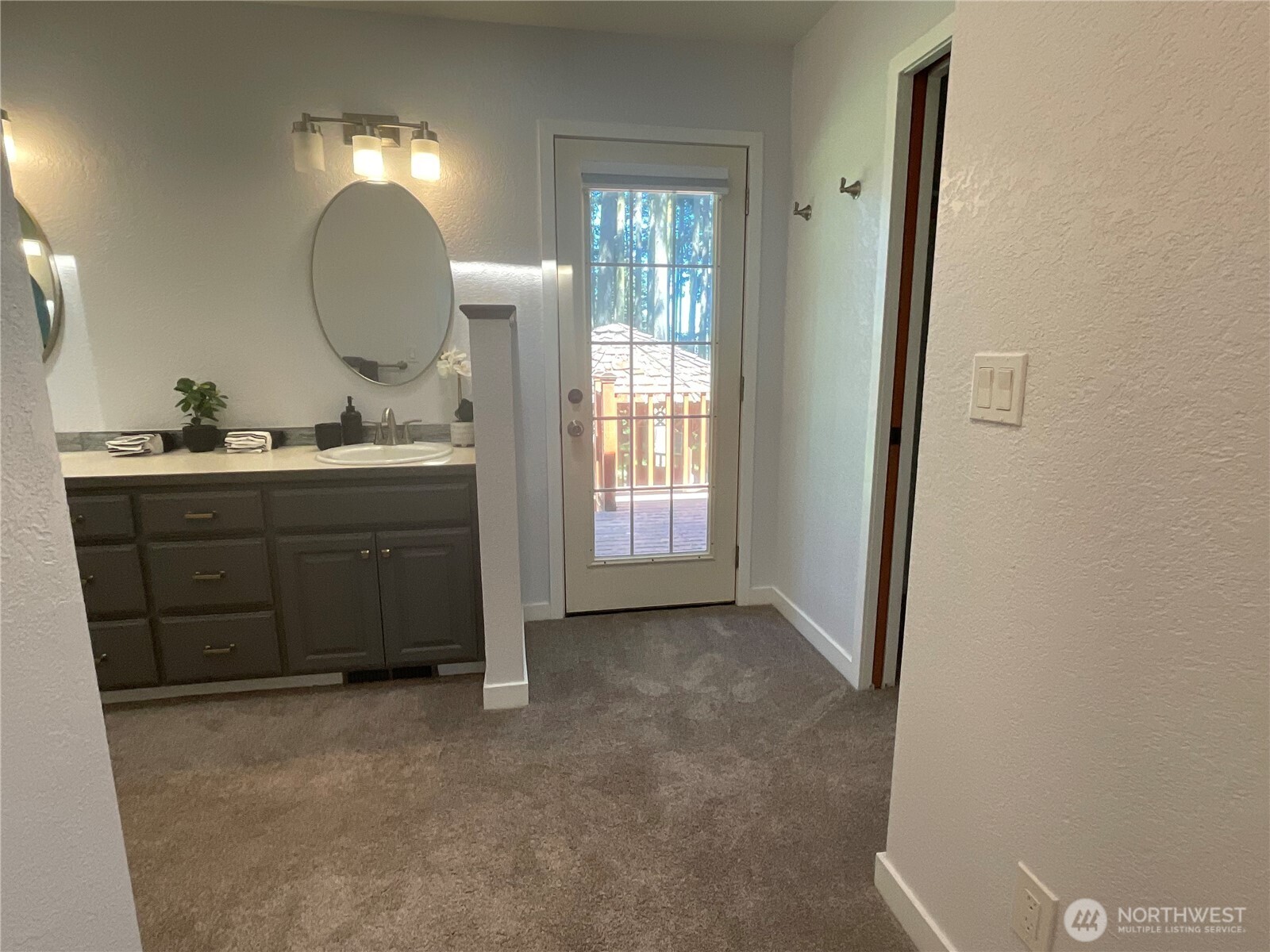 1656 Fern Place , Oak Harbor, WA 98277