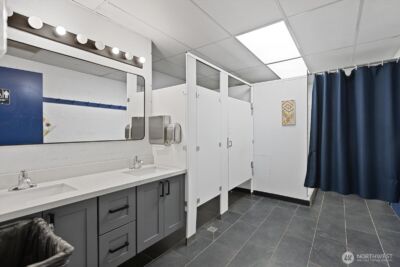 2143 N Northlake Way #47, Seattle, WA 98103 - Photo 31