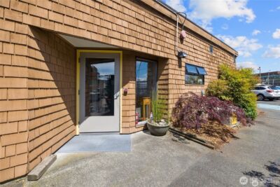 2143 N Northlake Way #47, Seattle, WA 98103 - Photo 32