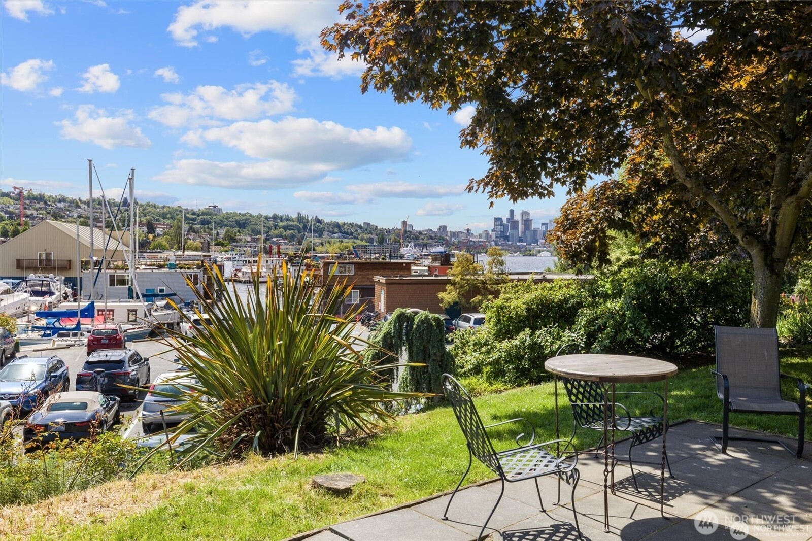 2143 N Northlake Way #47, Seattle, WA 98103