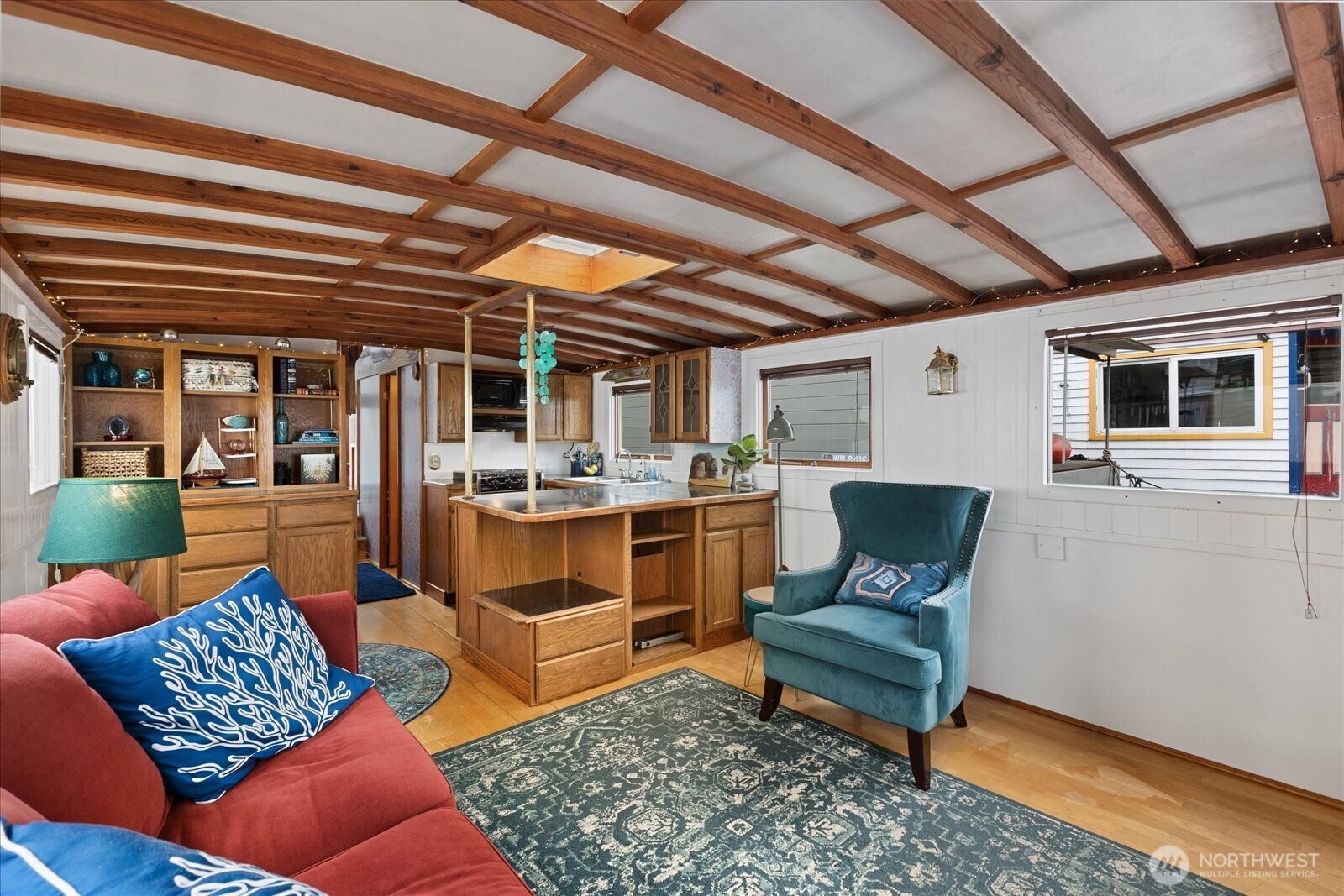 2143 N Northlake Way #47, Seattle, WA 98103