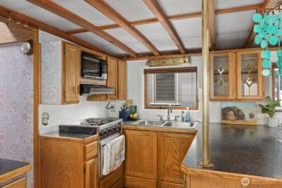 2143 N Northlake Way #47, Seattle, WA 98103 - Photo 10