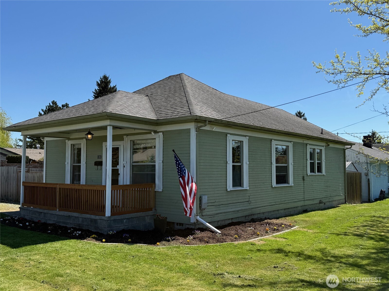 1302 E Broad Street , Mount Vernon, WA 98274