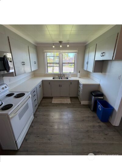 1302 E Broad Street , Mount Vernon, WA 98274 - Photo 12
