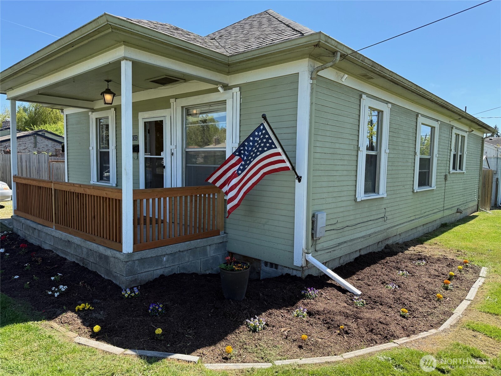 1302 E Broad Street , Mount Vernon, WA 98274