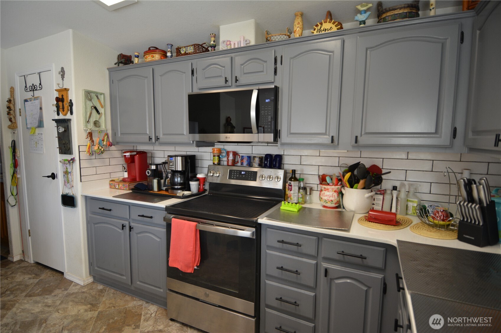 440 W Inlet Lane , Sequim, WA 98382