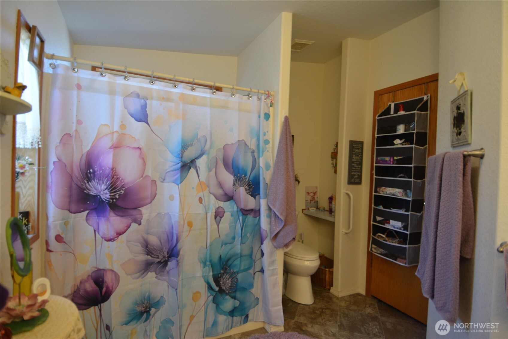 440 W Inlet Lane , Sequim, WA 98382