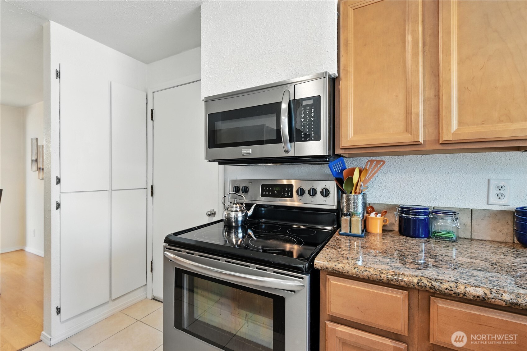 2102 35th Avenue , Longview, WA 98632