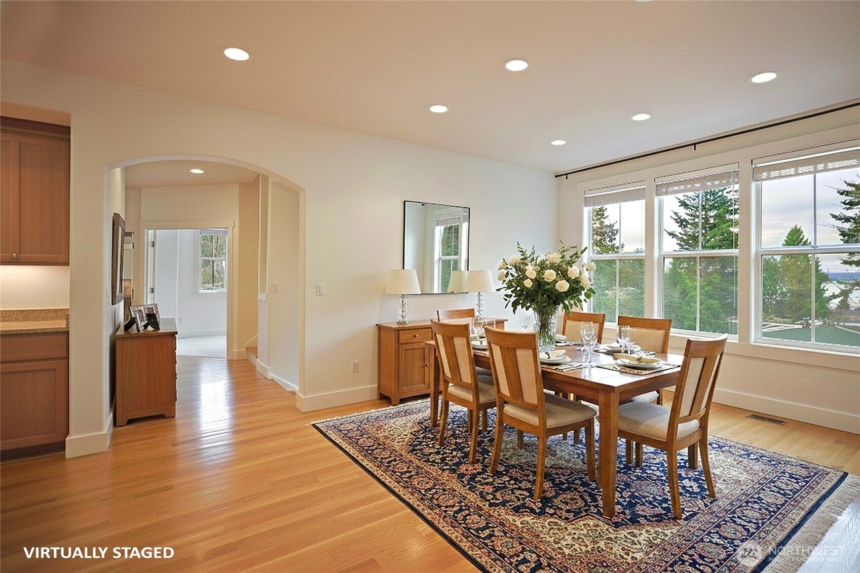 902 Madrona Beach Road , Camano Island, WA 98282