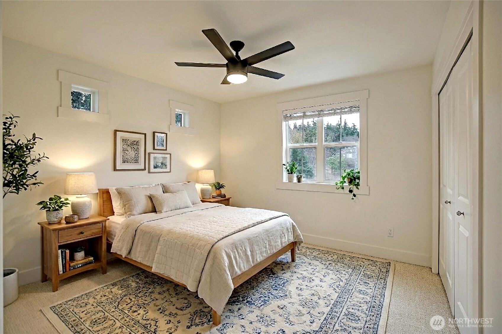 902 Madrona Beach Road , Camano Island, WA 98282