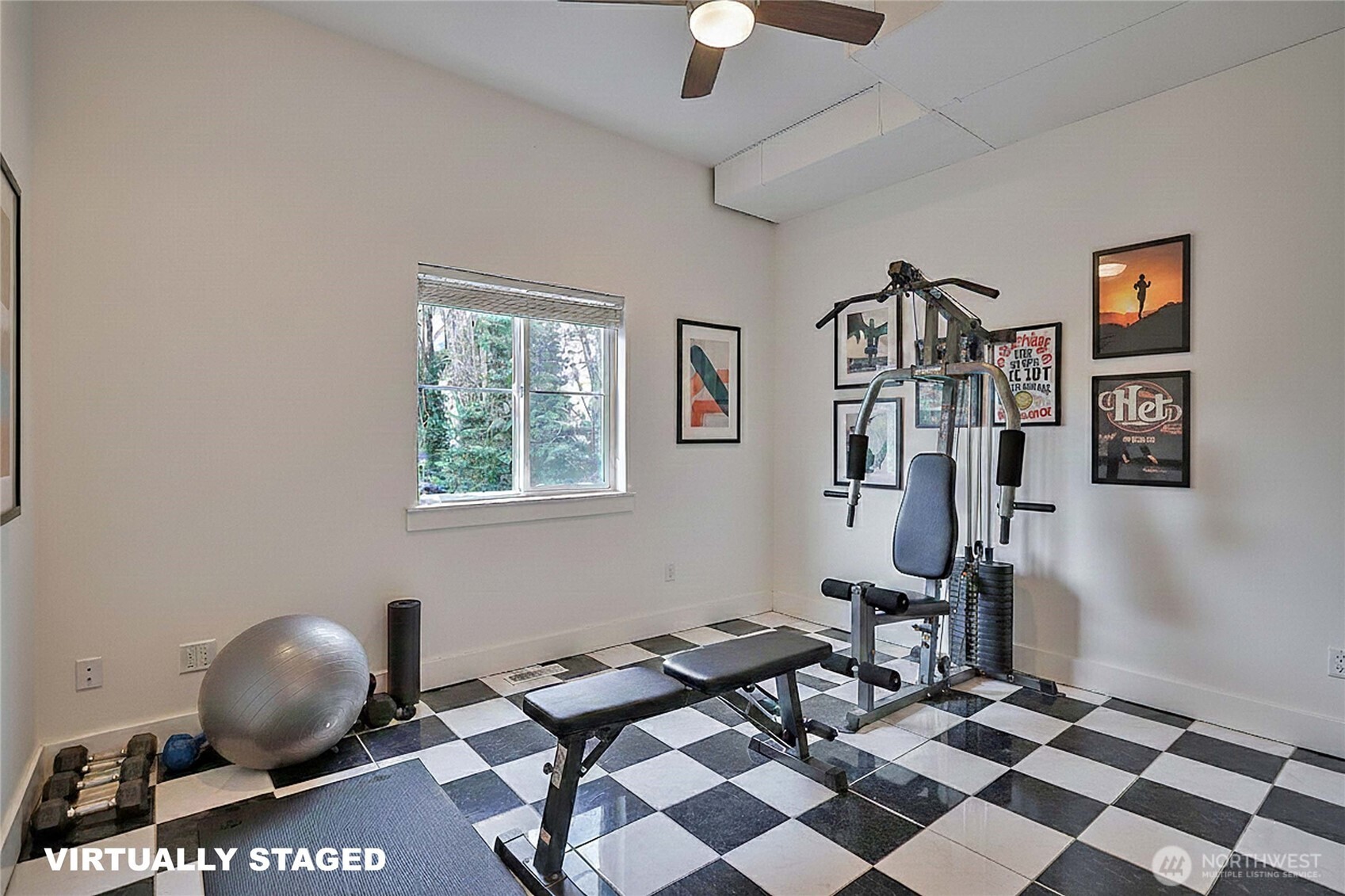 902 Madrona Beach Road , Camano Island, WA 98282