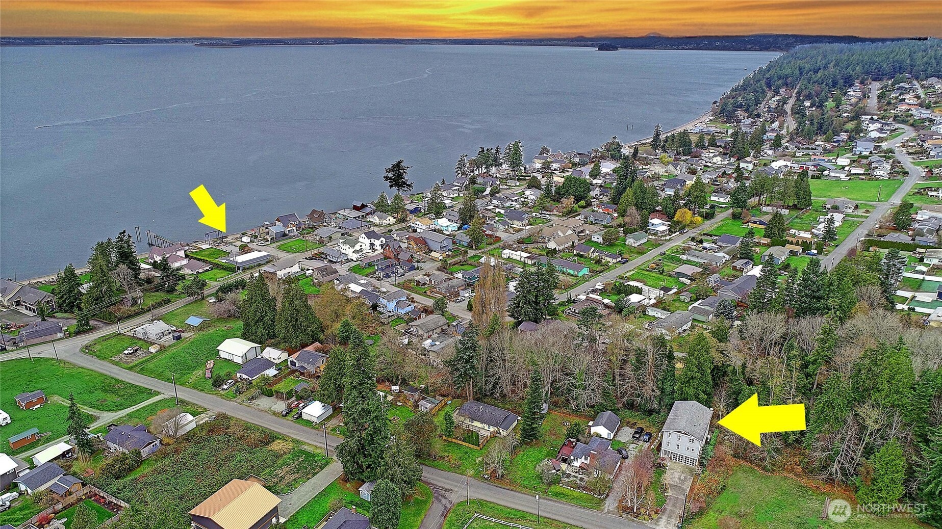 902 Madrona Beach Road , Camano Island, WA 98282