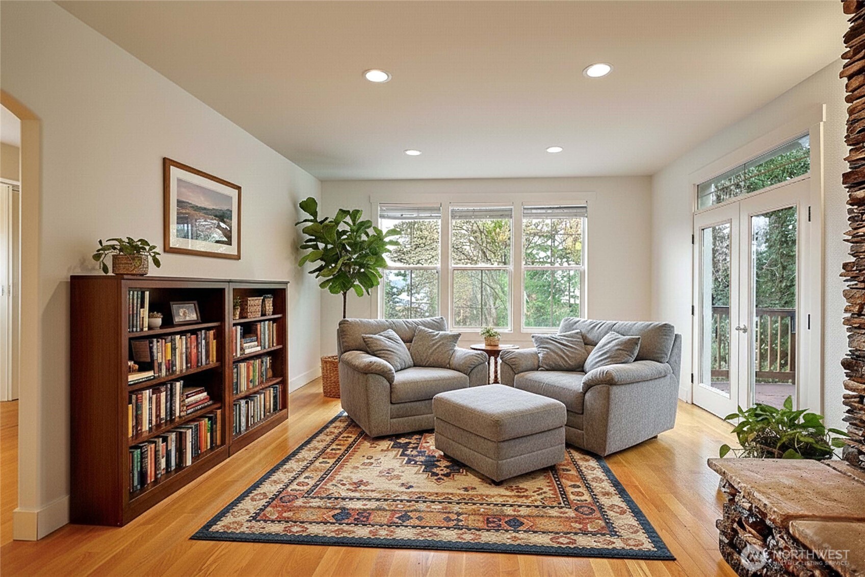 902 Madrona Beach Road , Camano Island, WA 98282