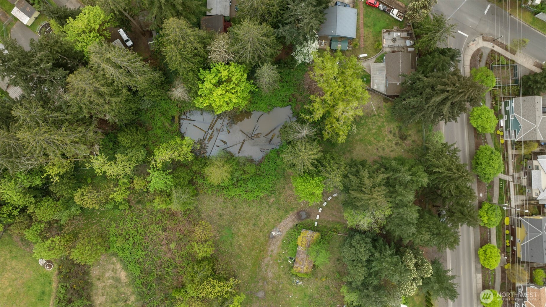 226 S Oyster Bay Ave , Bremerton, WA 98312