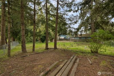 226 S Oyster Bay Ave , Bremerton, WA 98312 - Photo 7