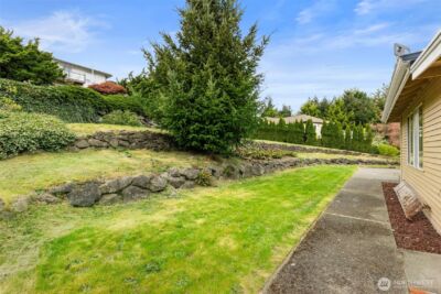 7989 NW Emery Boulevard , Silverdale, WA 98383 - Photo 29