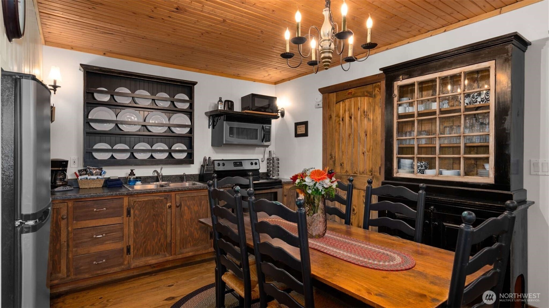 21404 Stirrup Road , Leavenworth, WA 98826