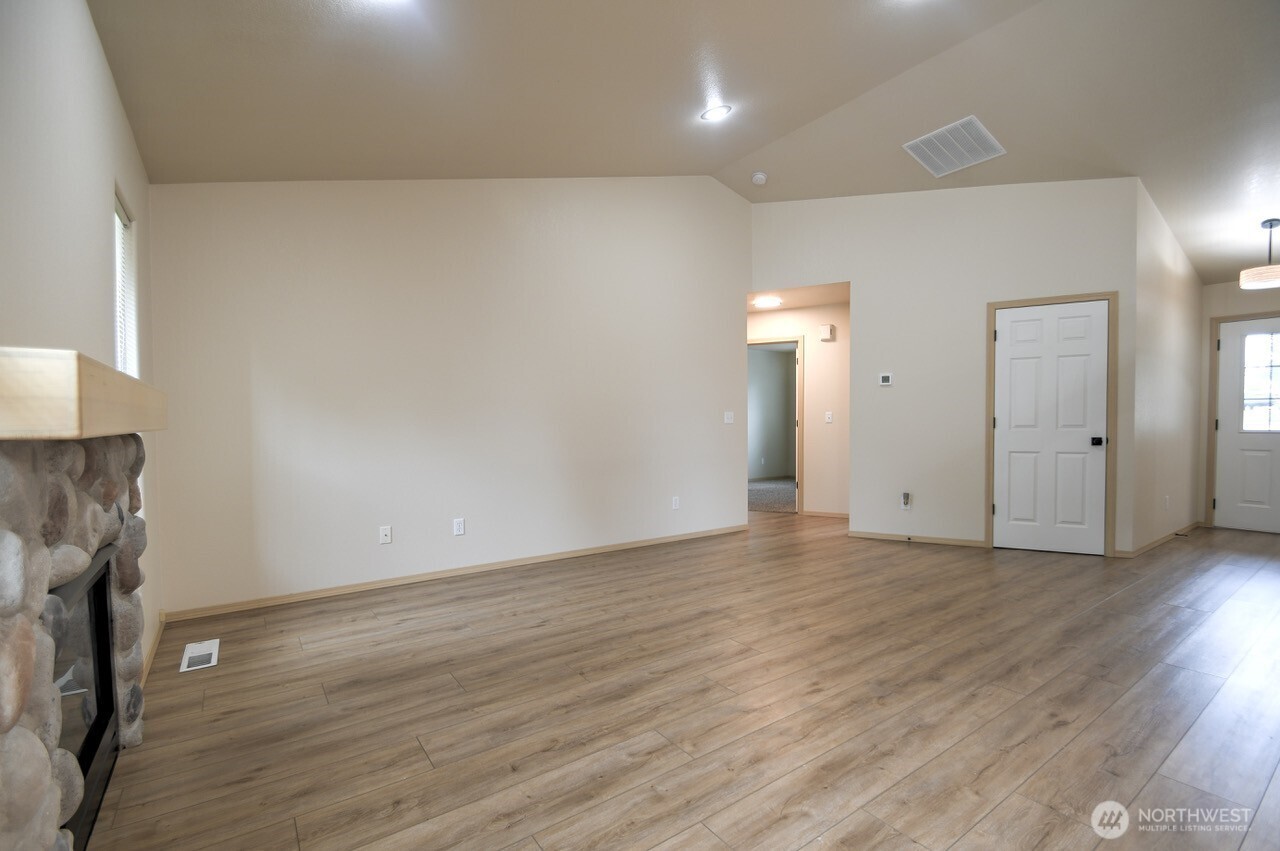 265 SE Valley View Way , Chehalis, WA 98532