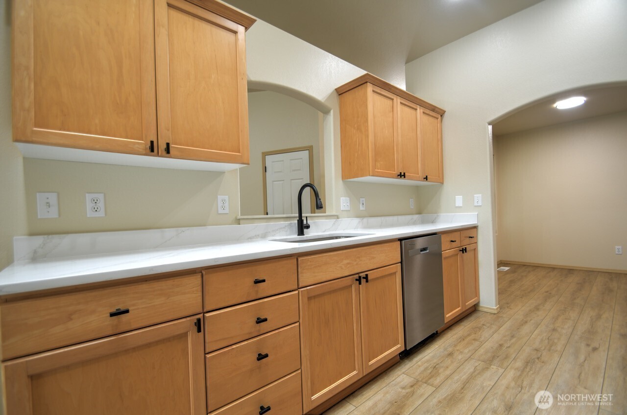 265 SE Valley View Way , Chehalis, WA 98532