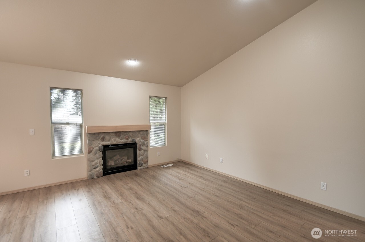 265 SE Valley View Way , Chehalis, WA 98532
