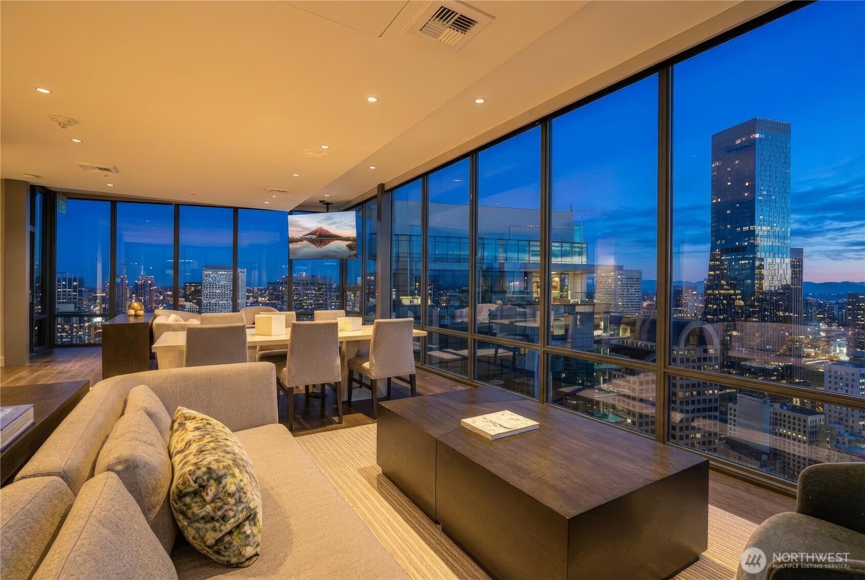 121 Stewart ST #3004, Seattle, WA 98101