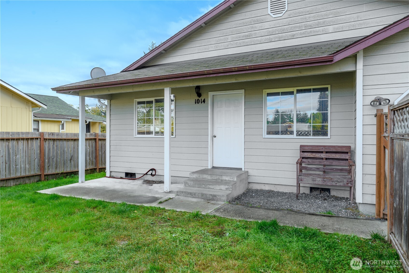 1014 W Spruce Street , Port Angeles, WA 98363