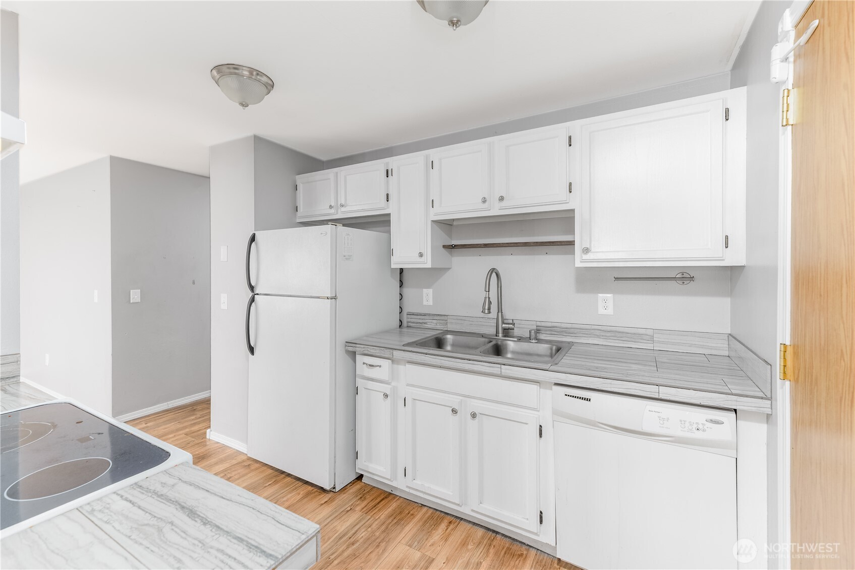 1014 W Spruce Street , Port Angeles, WA 98363