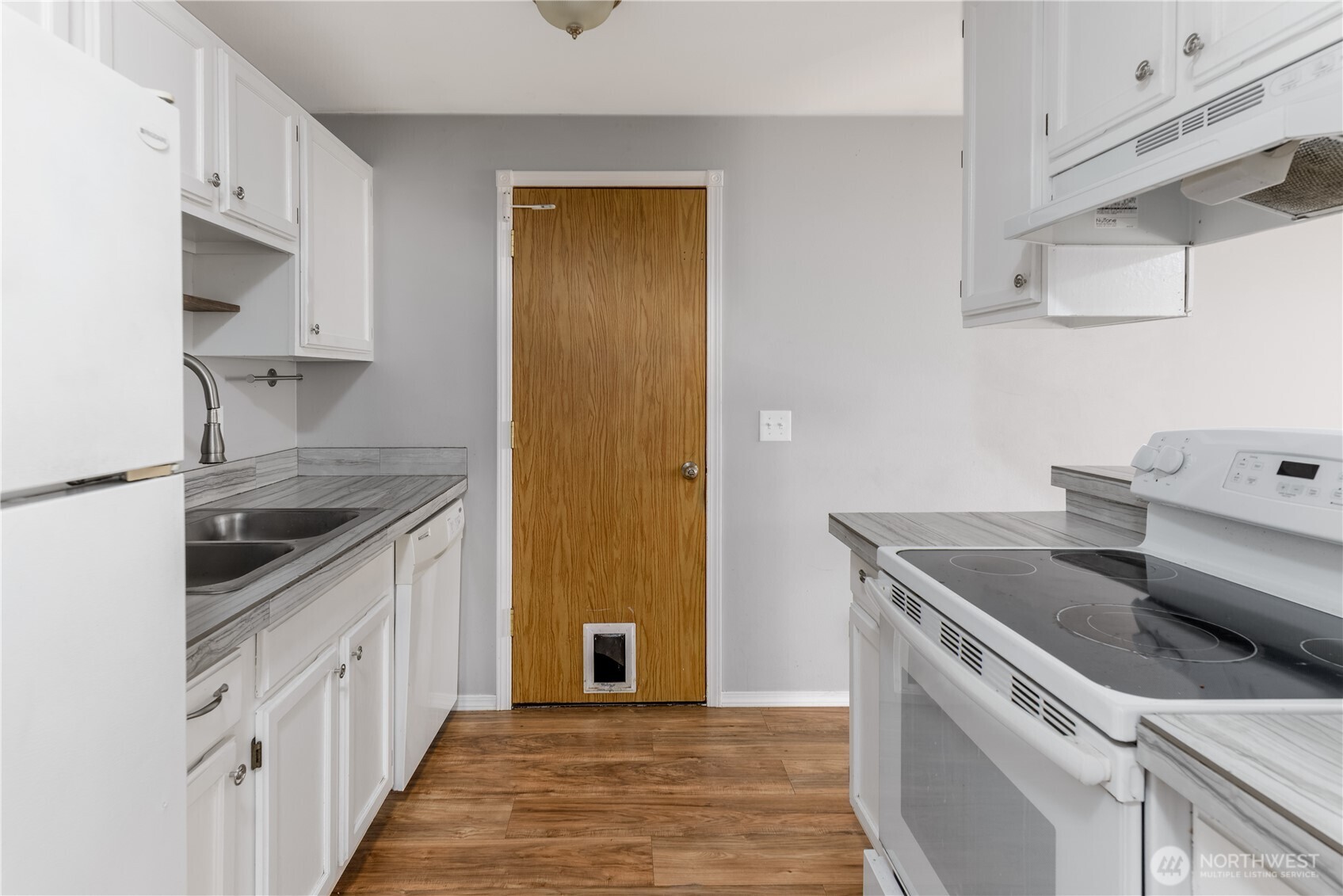 1014 W Spruce Street , Port Angeles, WA 98363