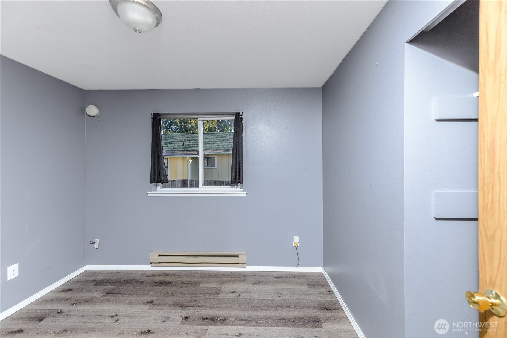 1014 W Spruce Street , Port Angeles, WA 98363