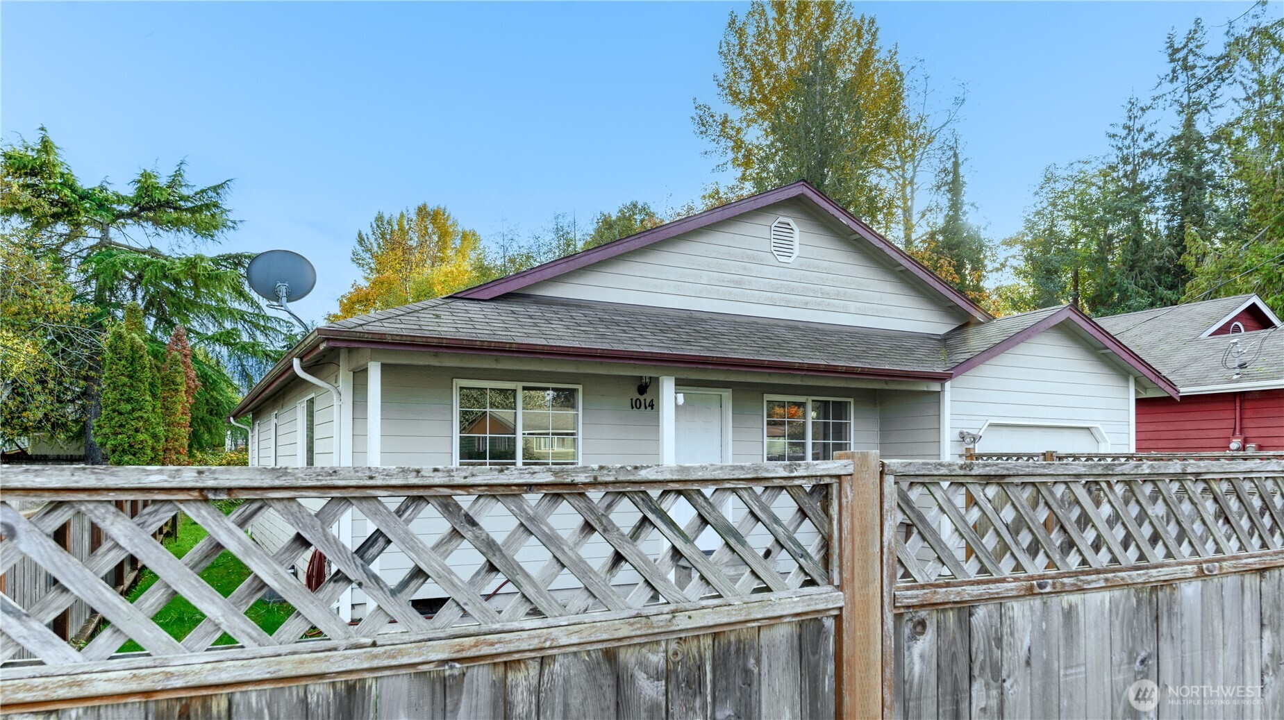 1014 W Spruce Street , Port Angeles, WA 98363