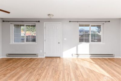 1014 W Spruce Street , Port Angeles, WA 98363 - Photo 5