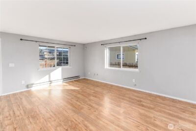 1014 W Spruce Street , Port Angeles, WA 98363 - Photo 7