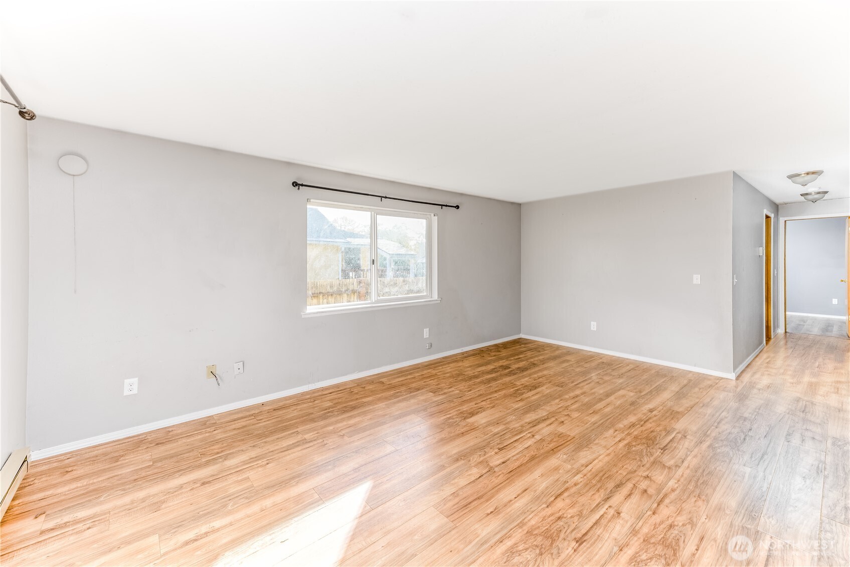 1014 W Spruce Street , Port Angeles, WA 98363