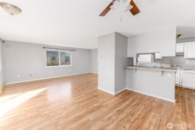 1014 W Spruce Street , Port Angeles, WA 98363 - Photo 9