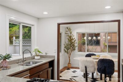 21633 NE 29th St , Sammamish, WA 98074 - Photo 11