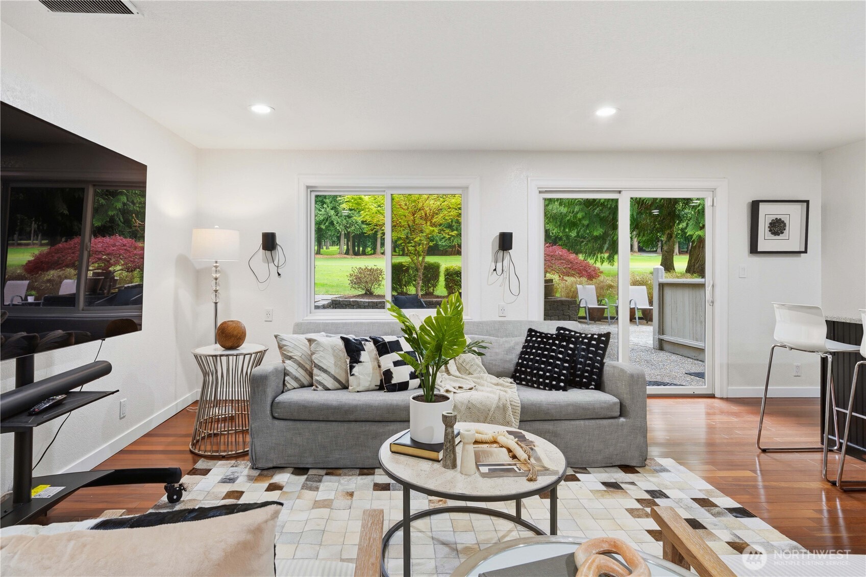21633 NE 29th St , Sammamish, WA 98074