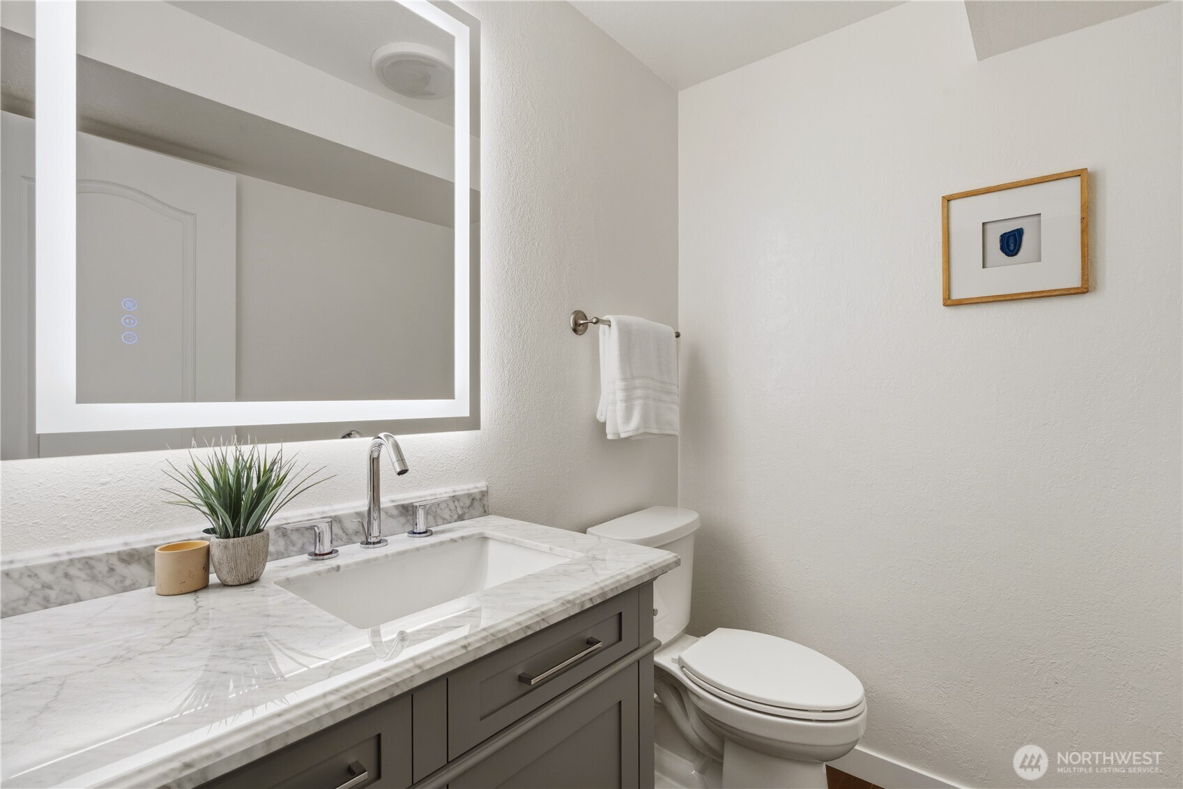 21633 NE 29th St , Sammamish, WA 98074
