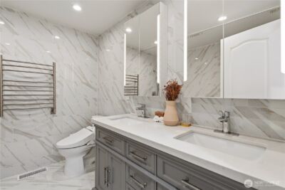 21633 NE 29th St , Sammamish, WA 98074 - Photo 18