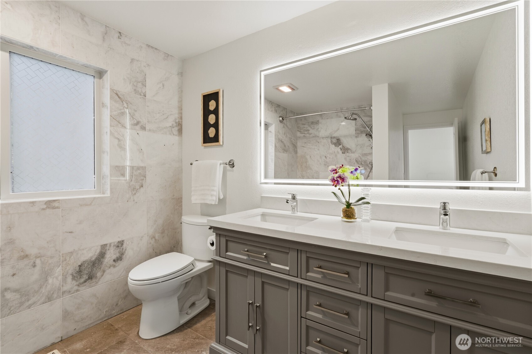 21633 NE 29th St , Sammamish, WA 98074