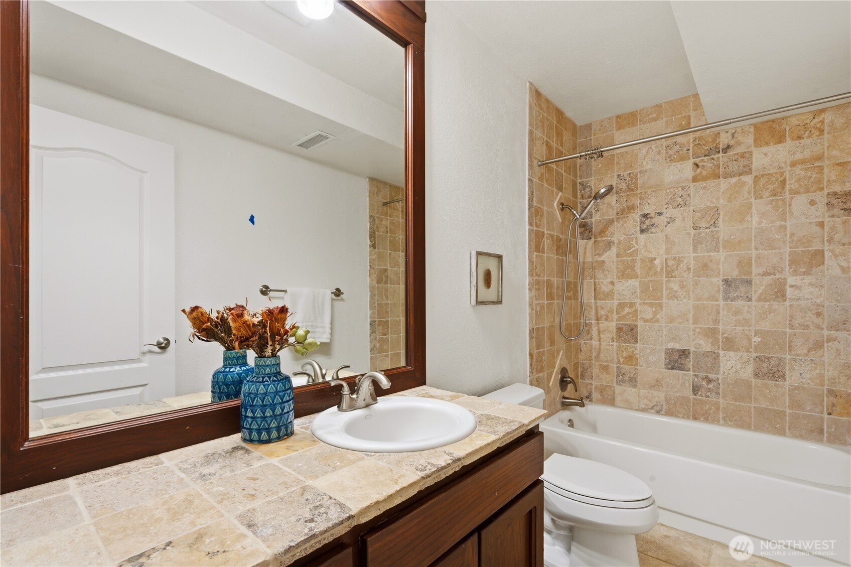21633 NE 29th St , Sammamish, WA 98074