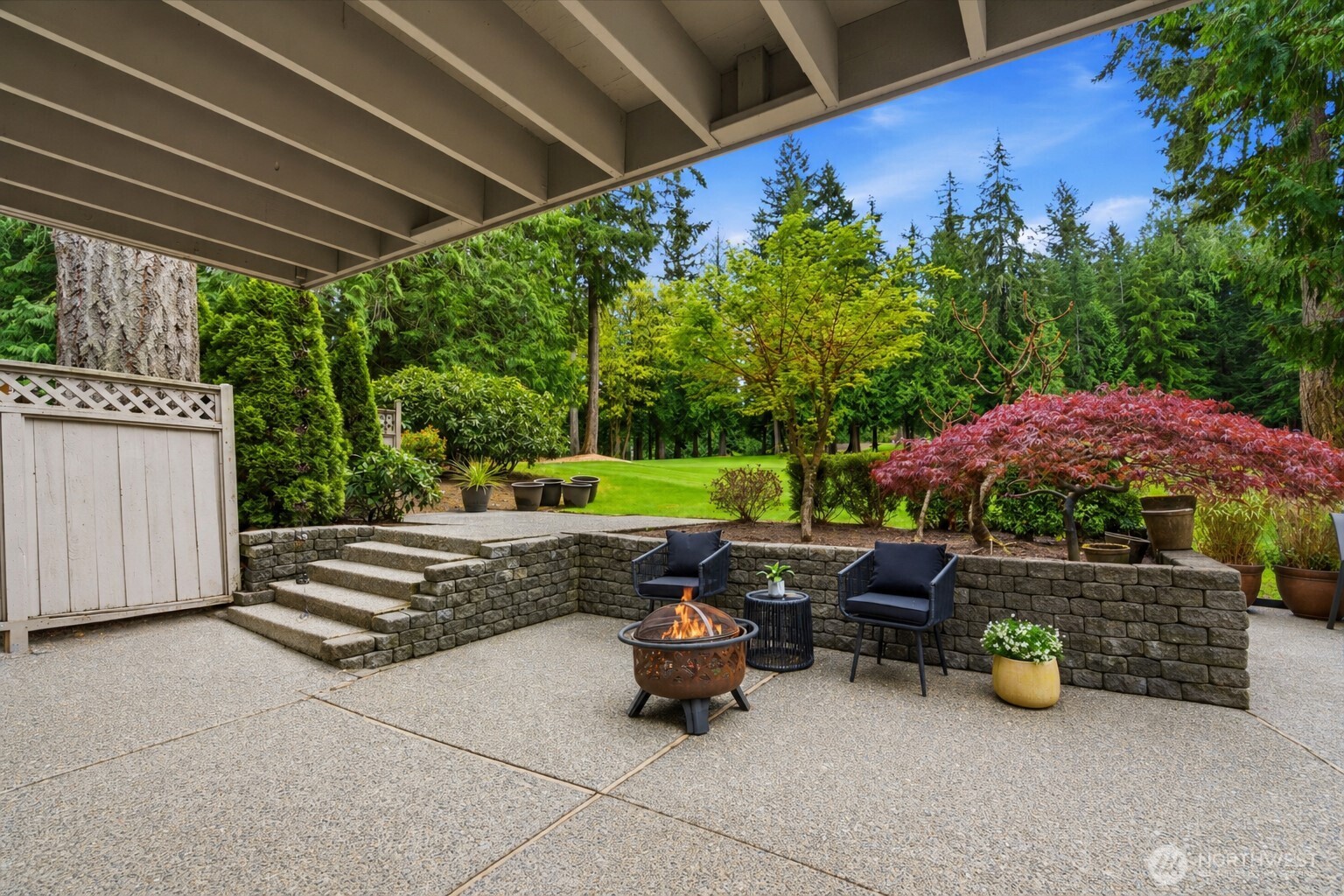 21633 NE 29th St , Sammamish, WA 98074