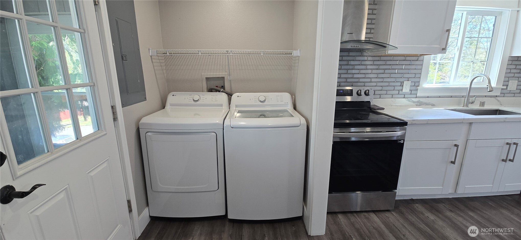 12053 70 Avenue S, Seattle, WA 98178