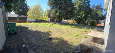 12053 70 Avenue S, Seattle, WA 98178 - Photo 21