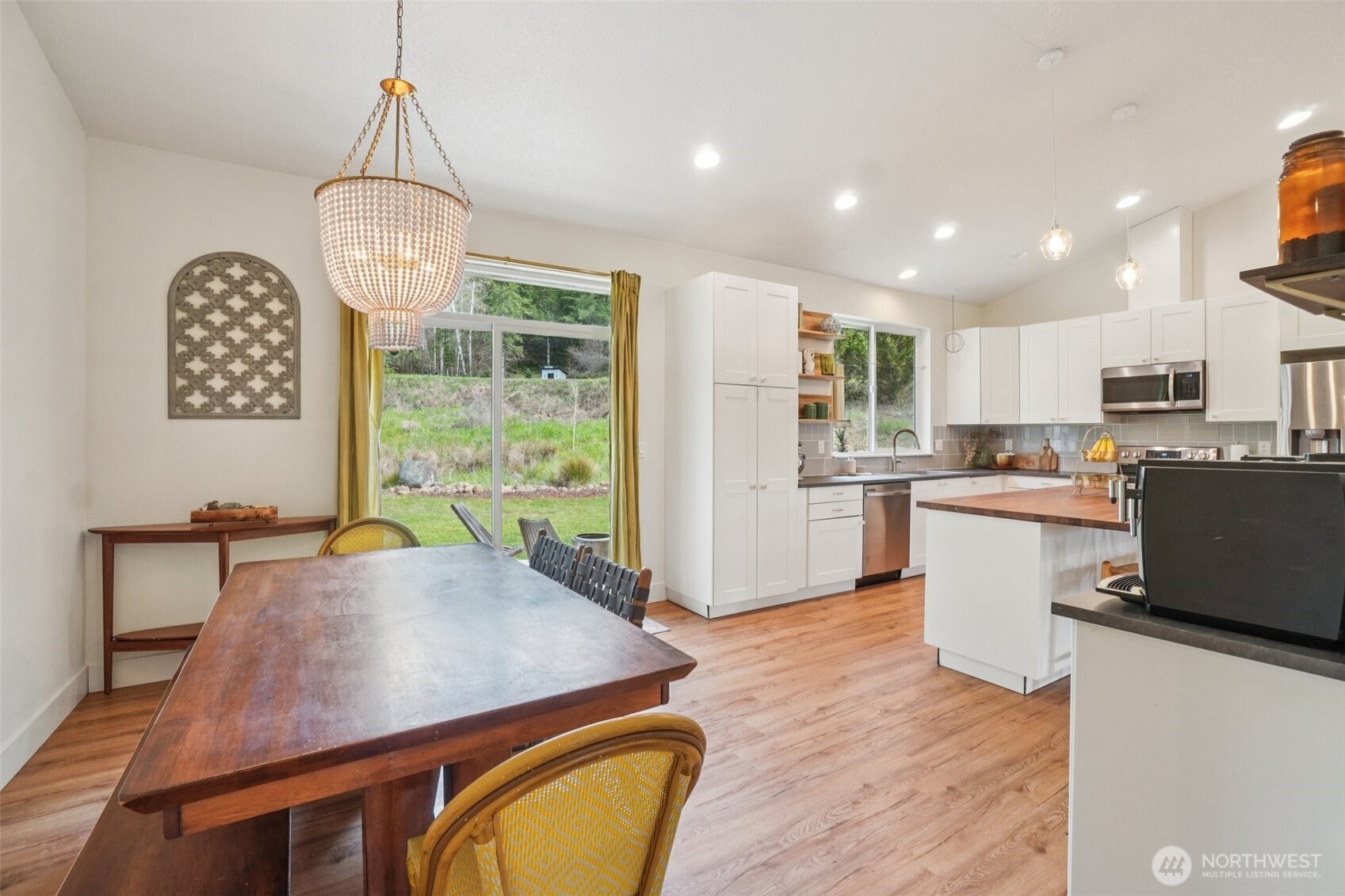 30307 NE Sunset Falls Road , Yacolt, WA 98675